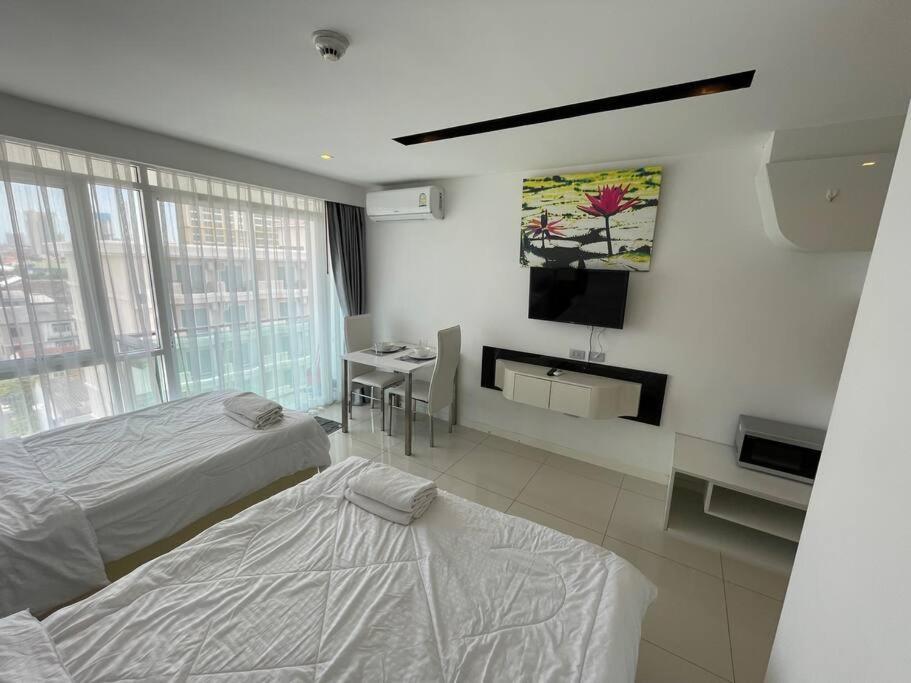 Getaway Studio In City Center Residence Pattaya Bagian luar foto
