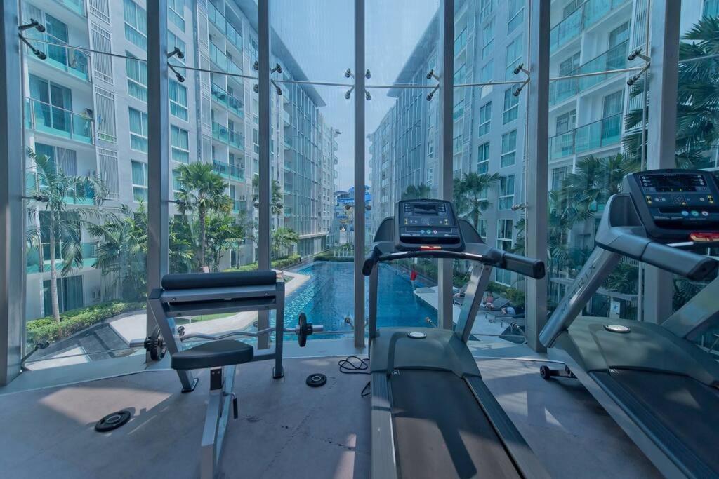 Getaway Studio In City Center Residence Pattaya Bagian luar foto