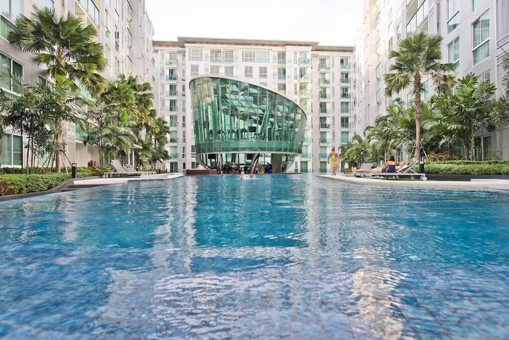 Getaway Studio In City Center Residence Pattaya Bagian luar foto